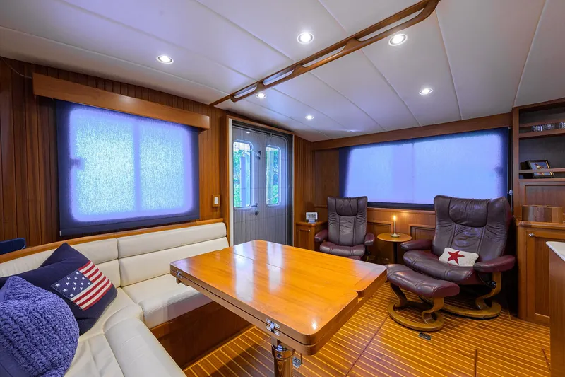 Slide: The Image of Salon looking aft and to port - 4