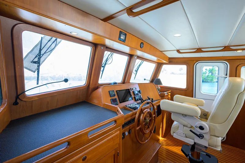 Slide: The Image of Pilothouse looking to starboard - 9