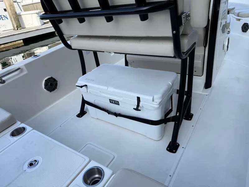 Slide: The Image of 2024 Boston Whaler 250 Dauntless deck with Yeti cooler and seating. - 5