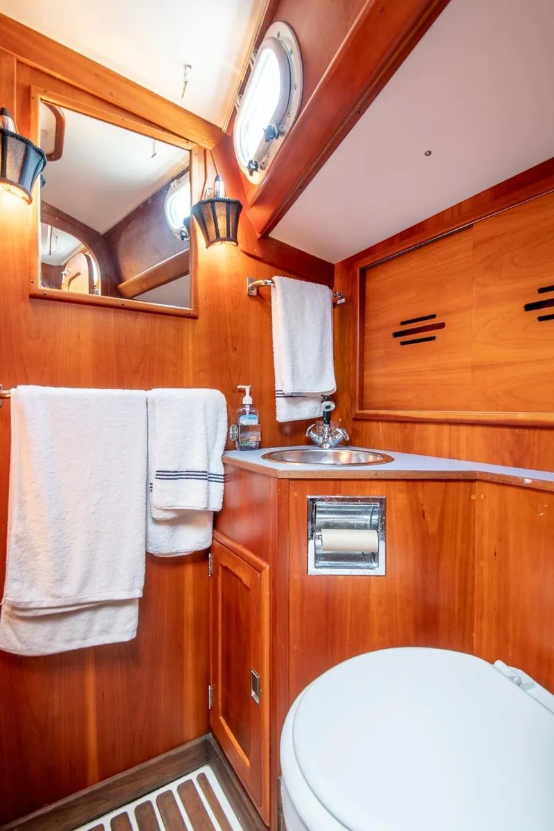 Slide: The Image of Hinckley Yachts Sou'wester 42 1988 - 52