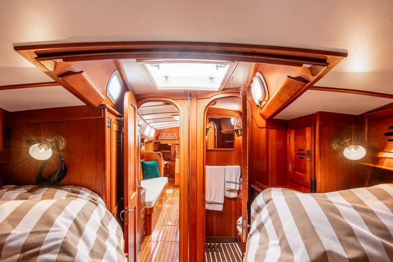 Slide: The Image of Hinckley Yachts Sou'wester 42 1988 - 56