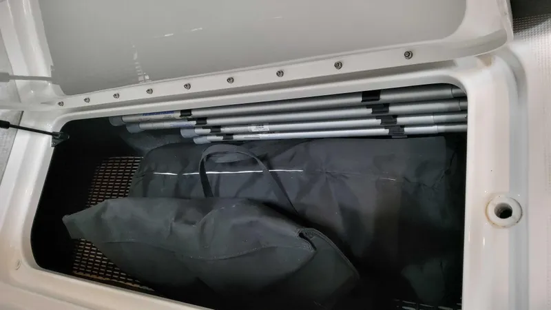 Slide: The Image of 2025 Formula 290 Bowrider 19 - 19