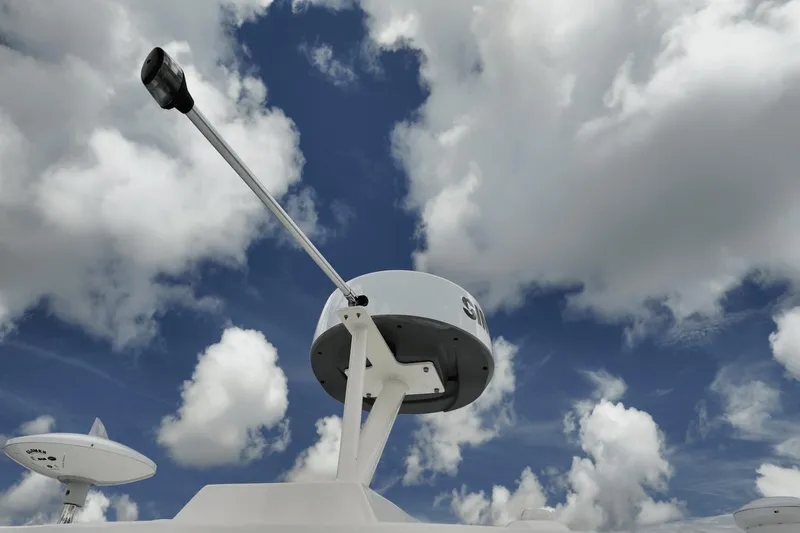 Slide: The Image of Sea Ray Sundancer 320 Outboard 2023 - 6