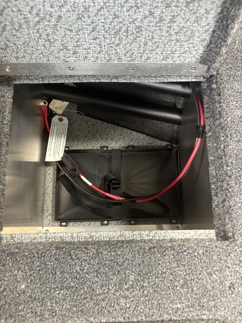 Slide: The Image of Crestliner 1650 Kodiak 2025 - 21