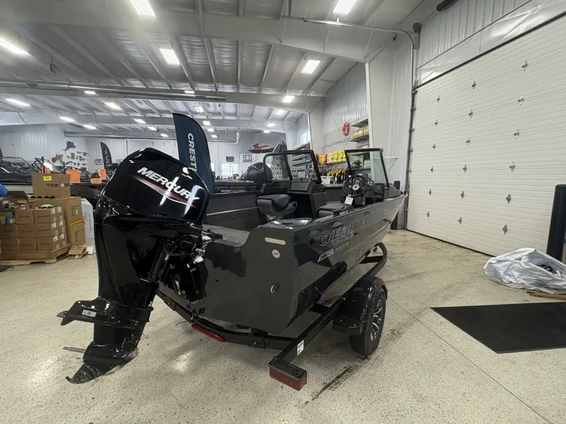 Slide: The Image of Crestliner 1650 Kodiak 2025 - 5