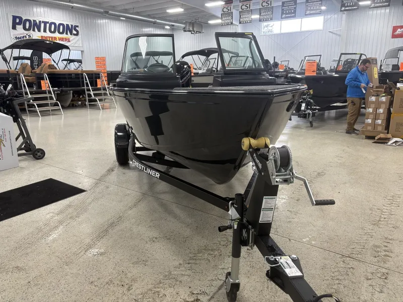 Slide: The Image of Crestliner 1650 Kodiak 2025 - 7