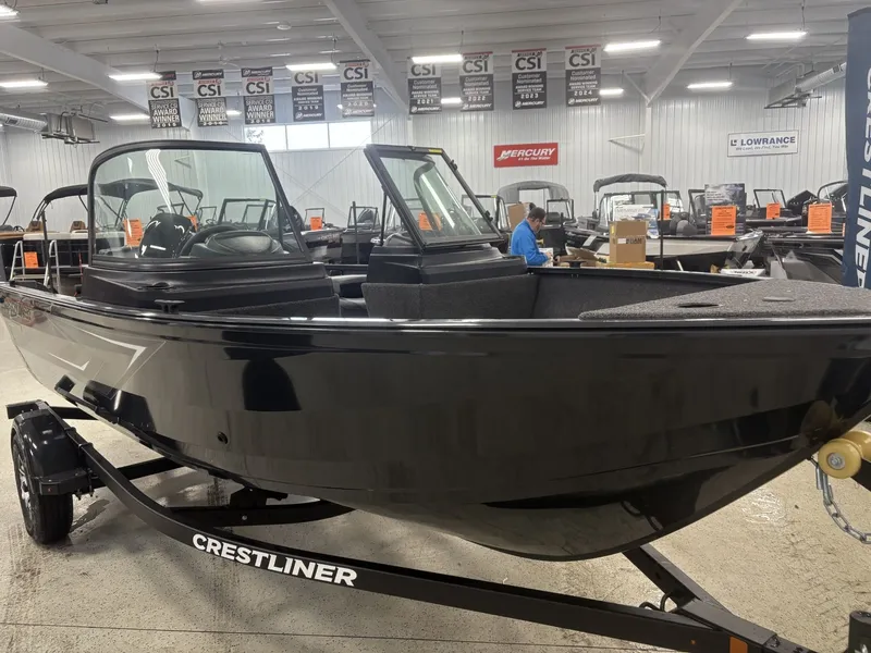 Slide: The Image of Crestliner 1650 Kodiak 2025 - 8