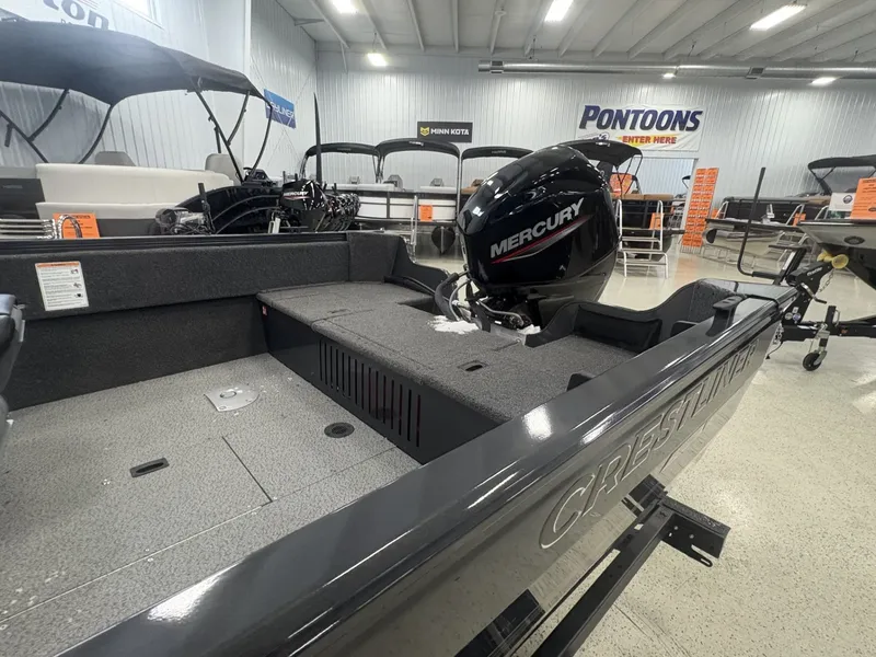 Slide: The Image of Crestliner 1650 Kodiak 2025 - 9