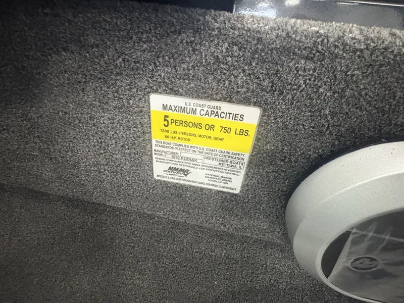 Slide: The Image of Crestliner 1650 Kodiak WT 2025 - 24