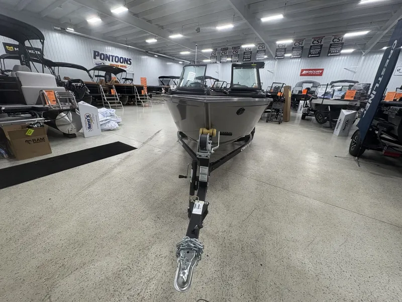 Slide: The Image of Crestliner 1650 Kodiak 2025 - 4