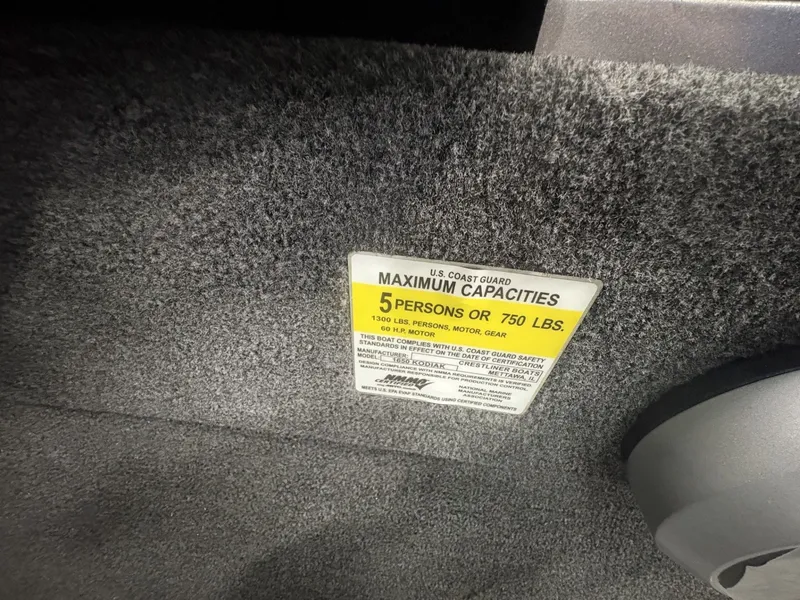 Slide: The Image of Crestliner 1650 Kodiak WT 2025 - 23