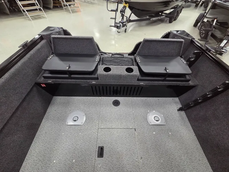 Slide: The Image of Crestliner 1650 Kodiak 2025 - 20