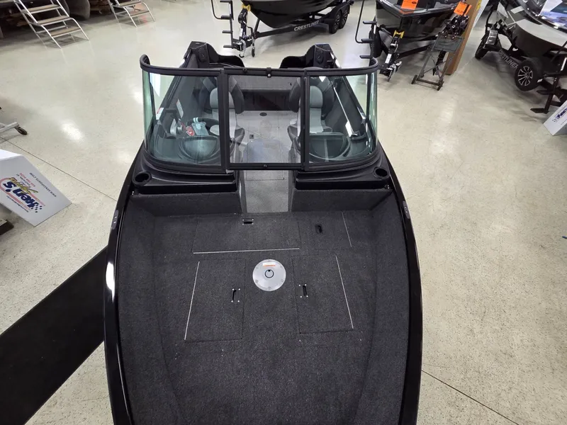 Slide: The Image of Crestliner 1650 Kodiak 2025 - 12