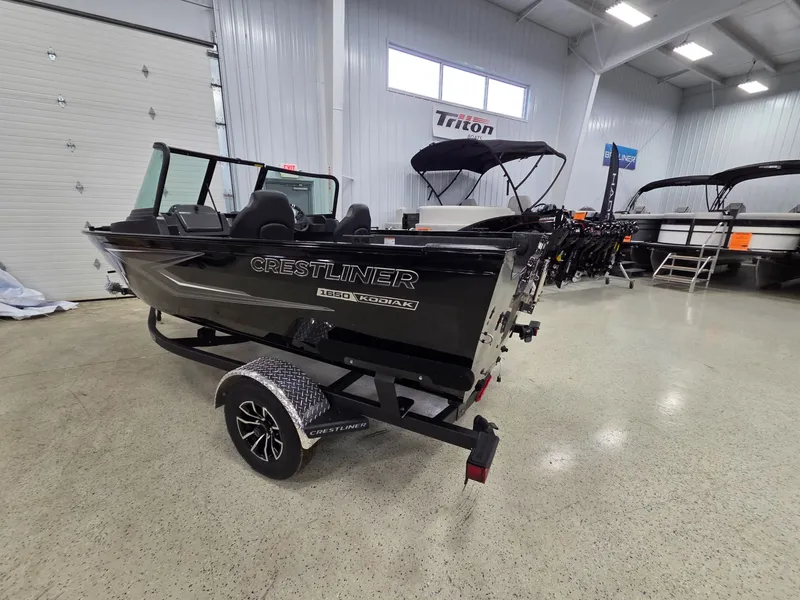 Slide: The Image of Crestliner 1650 Kodiak 2025 - 5