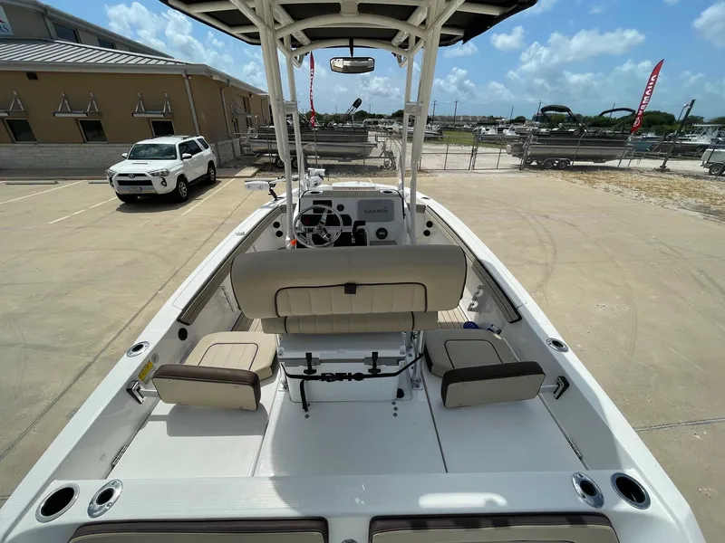 Slide: The Image of Yamaha 195 FSH 2022 - 12