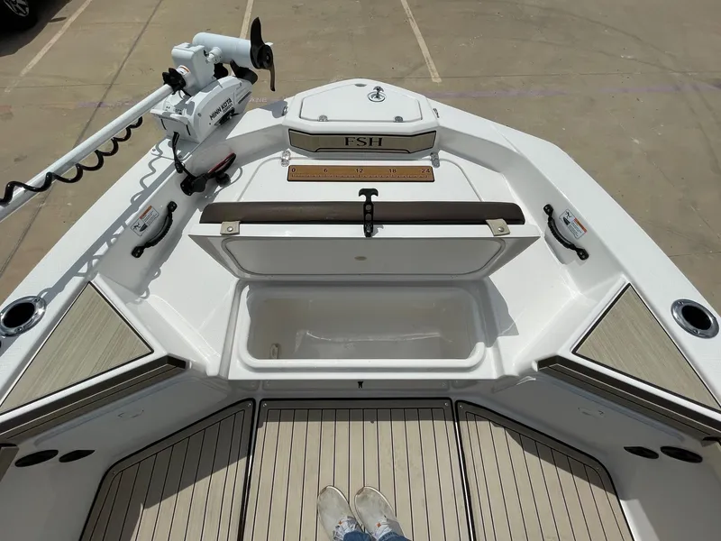 Slide: The Image of Yamaha 195 FSH 2022 - 24