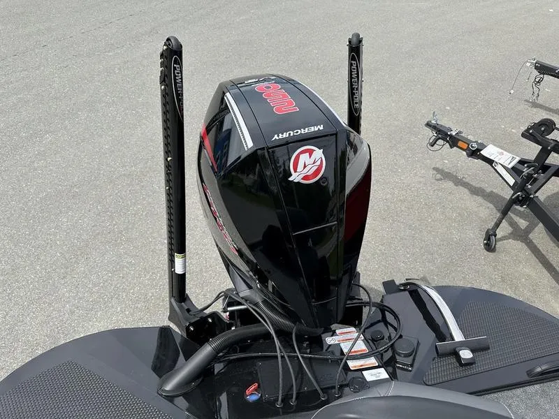 Slide: The Image of Trolling motor on 2025 Tracker SAVAGE™ 215 boat, featuring Ultrex technology. - 3