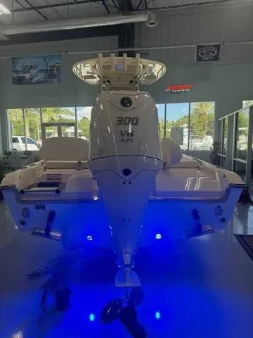 Slide: The Image of Grady-White 251 Coastal Explorer 2025 - 5