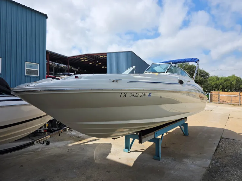 Slide: The Image of Sea Ray 240 Sundeck 2001 - 15