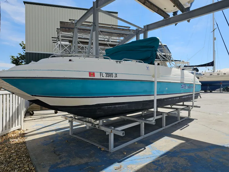 Slide: The Image of Bayliner 2609 Rendezvous 1996 - 7