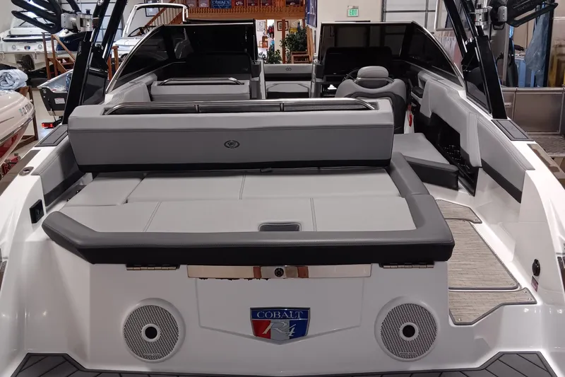 Slide: The Image of 2023 Cobalt R4 boat interior with sleek seating and modern design features. - 4