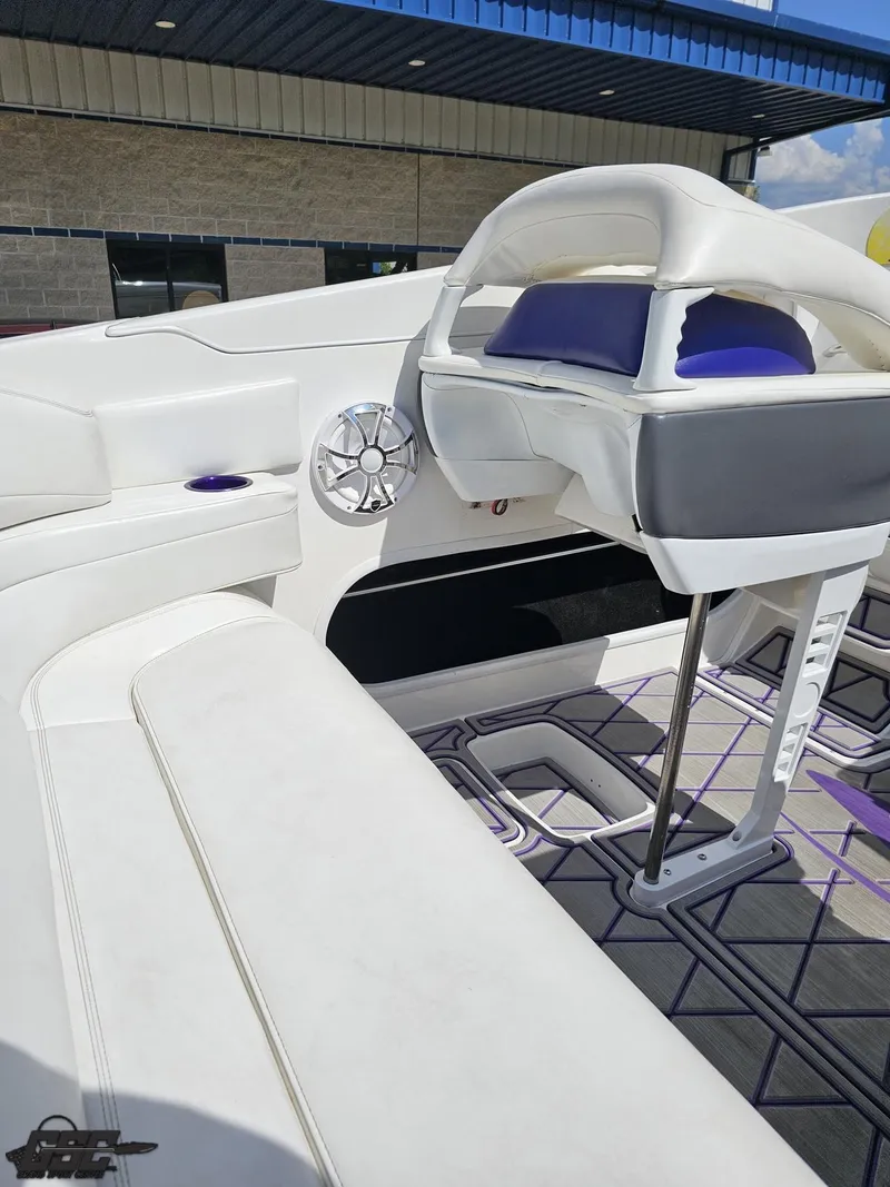 Slide: The Image of Sunsation 32 Dominator 2003 - 54