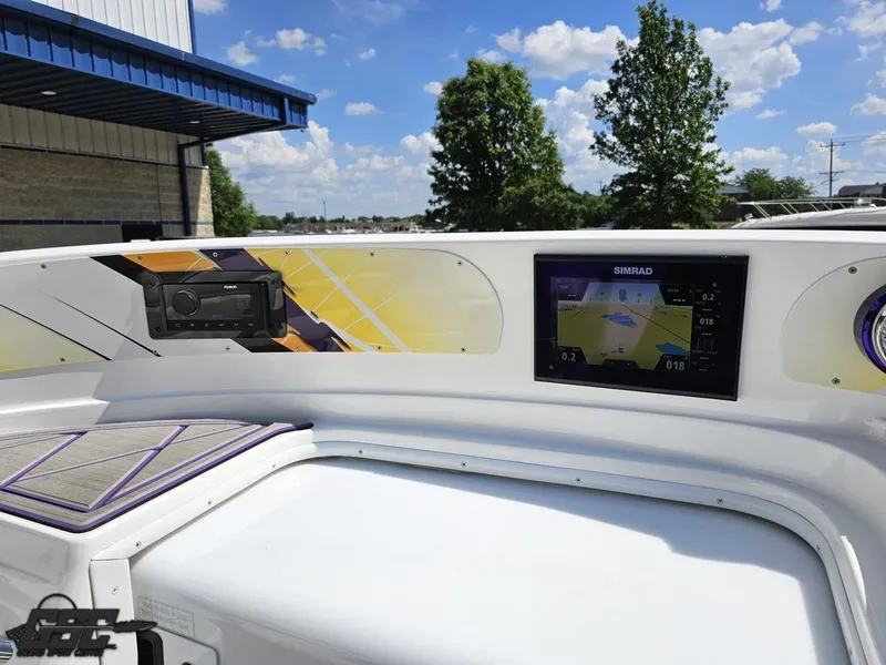 Slide: The Image of Sunsation 32 Dominator 2003 - 58