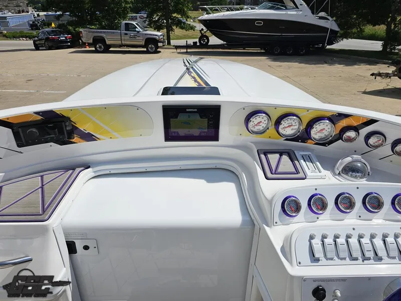 Slide: The Image of Sunsation 32 Dominator 2003 - 64