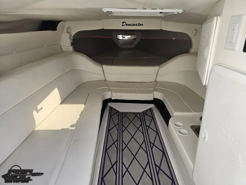 Slide: The Image of Sunsation 32 Dominator 2003 - 72