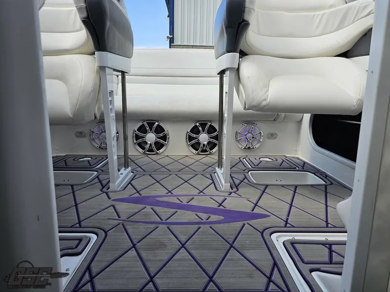 Slide: The Image of Sunsation 32 Dominator 2003 - 81