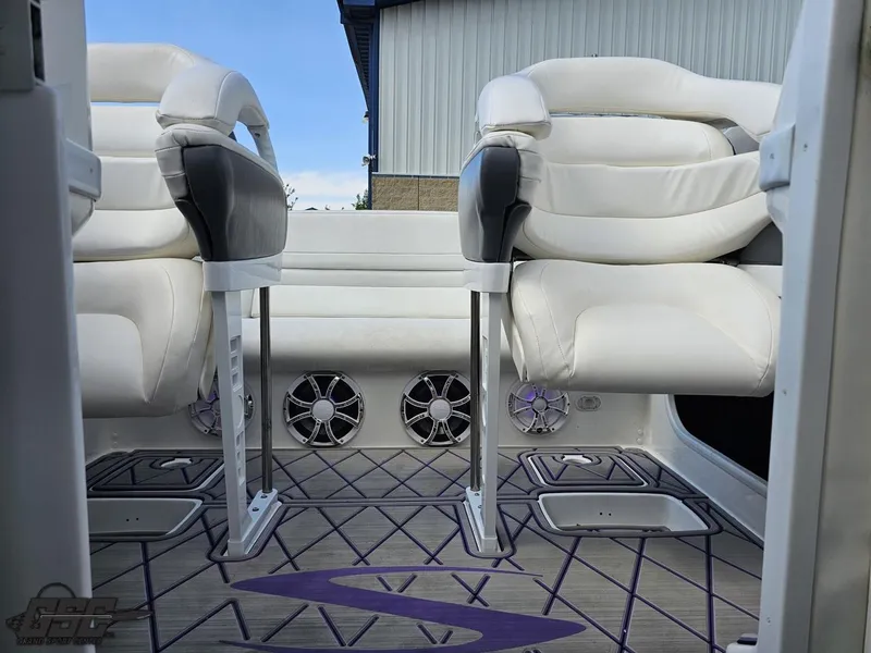 Slide: The Image of Sunsation 32 Dominator 2003 - 82