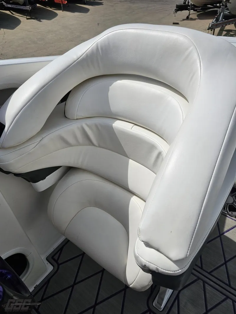 Slide: The Image of Sunsation 32 Dominator 2003 - 84