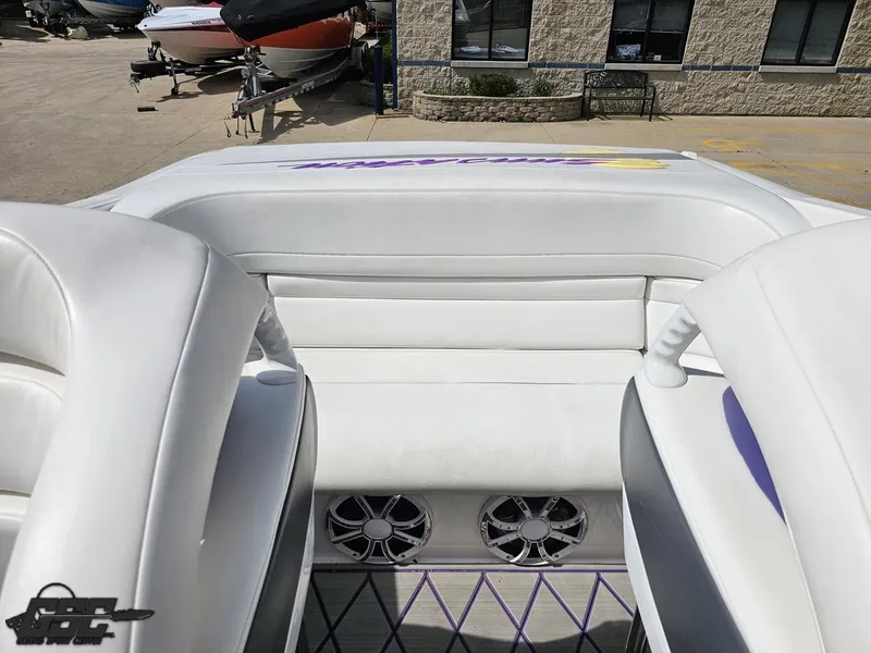 Slide: The Image of Sunsation 32 Dominator 2003 - 86