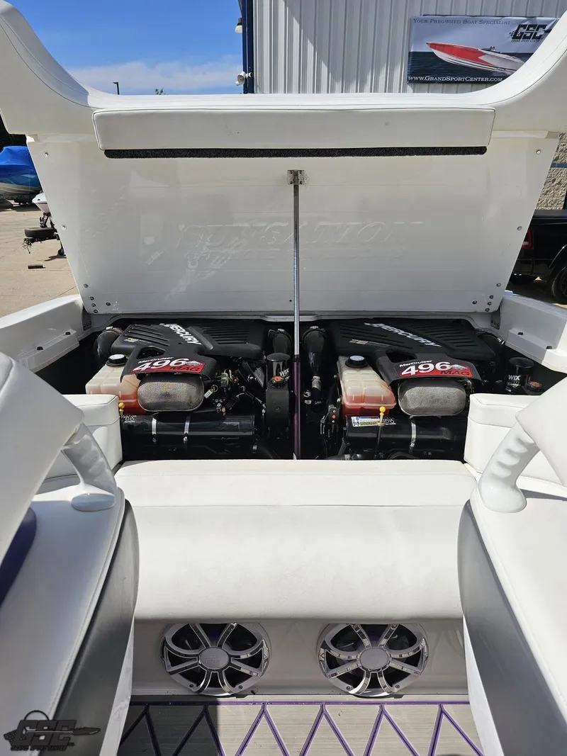 Slide: The Image of Sunsation 32 Dominator 2003 - 92