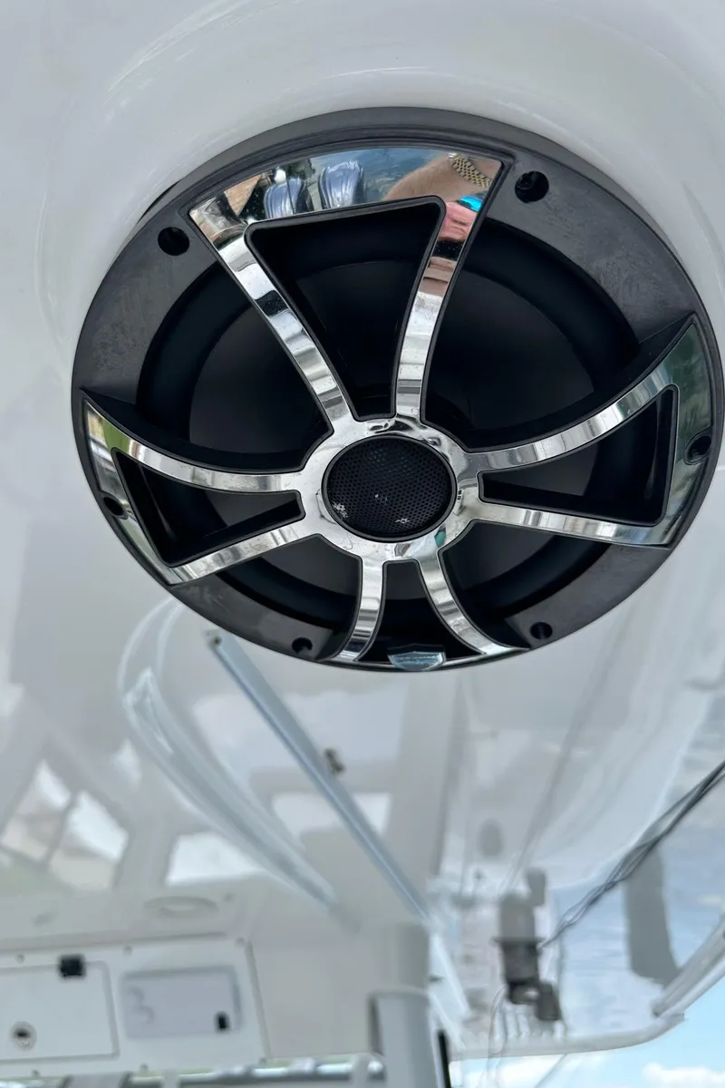Slide: The Image of Speaker on 2022 Sea Pro 320 DLX Center Console boat, close-up view. - 27
