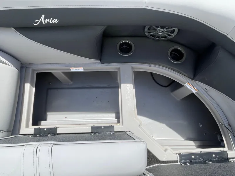 Slide: The Image of 2025 BARLETTA A20QC - Image 10 - 10