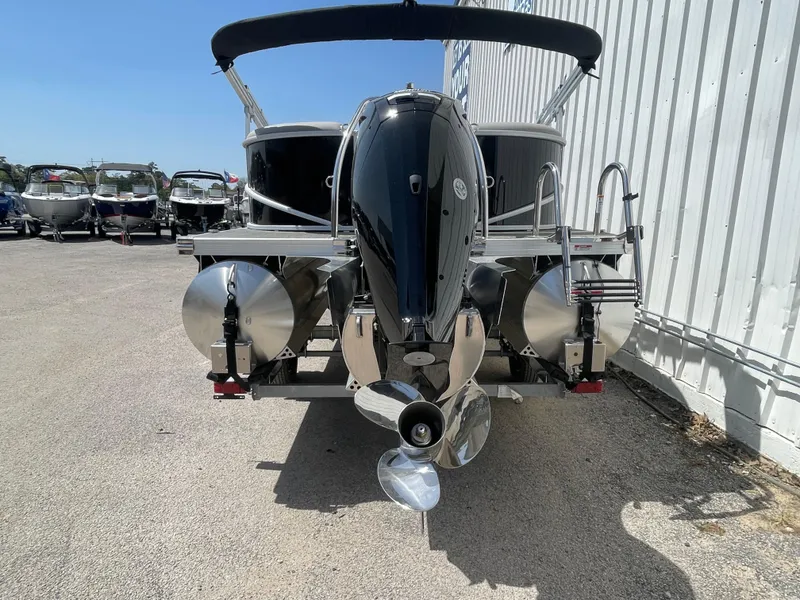 Slide: The Image of 2025 BARLETTA A20QC - Image 6 - 6