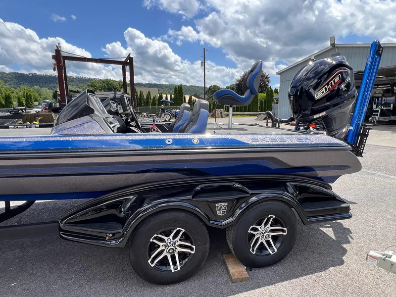 Slide: The Image of Skeeter LE-FX20 2016 - 44