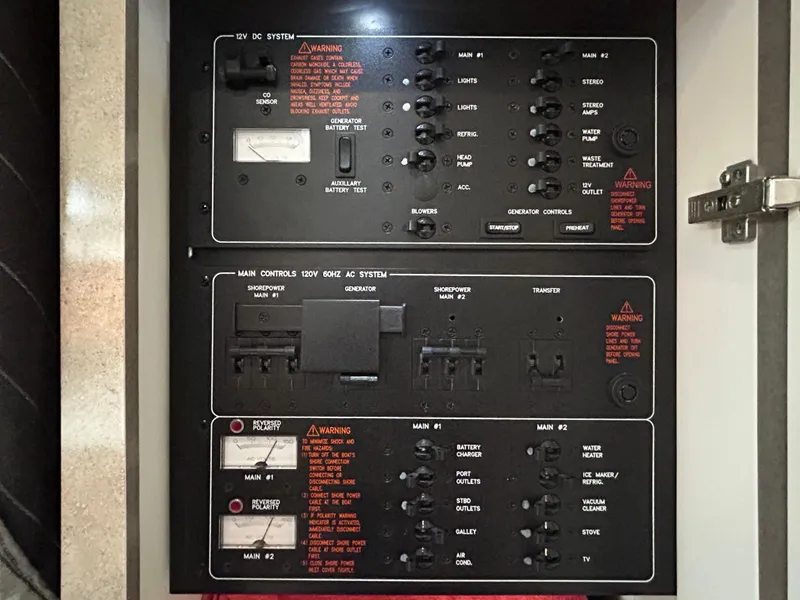 Slide: The Image of Formula 37 Performance Cruiser 2005 - 62