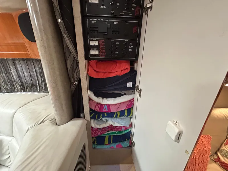 Slide: The Image of Formula 37 Performance Cruiser 2005 - 63