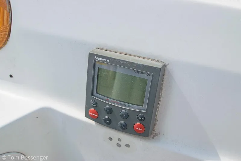 Slide: The Image of Raymarine autopilot control on 1988 Catalina 36 sailboat dashboard. - 39