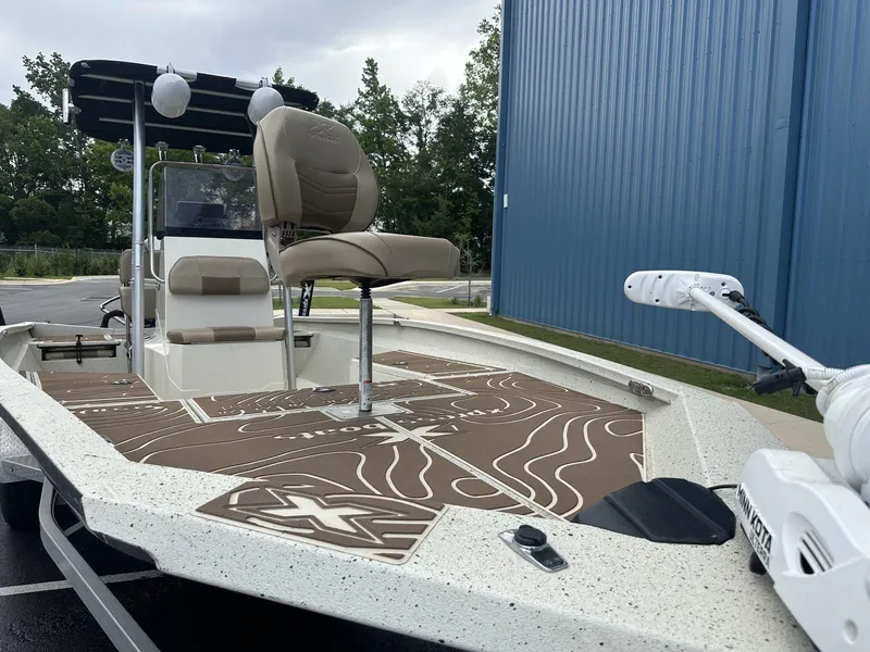 Slide: The Image of Xpress Hyper-Lift Bay Series H22 BAY 2020 - 5