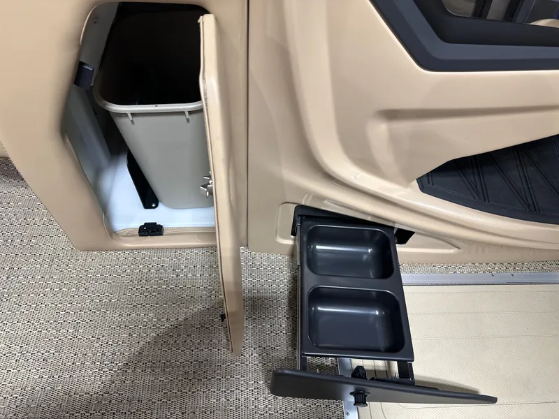 Slide: The Image of Barletta LUSSO 25U 2026 - 22