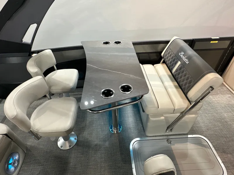 Slide: The Image of Barletta LUSSO 25UEA 2026 - 20