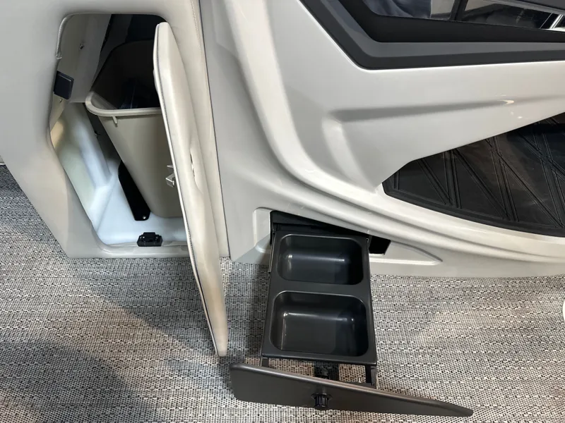 Slide: The Image of Barletta LUSSO 25UEA 2026 - 30