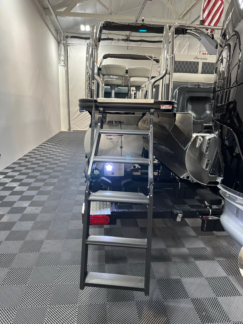 Slide: The Image of Barletta LUSSO 25UEA 2026 - 7