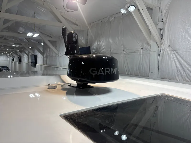 Slide: The Image of Cobalt R35 Surf 2025 - 38