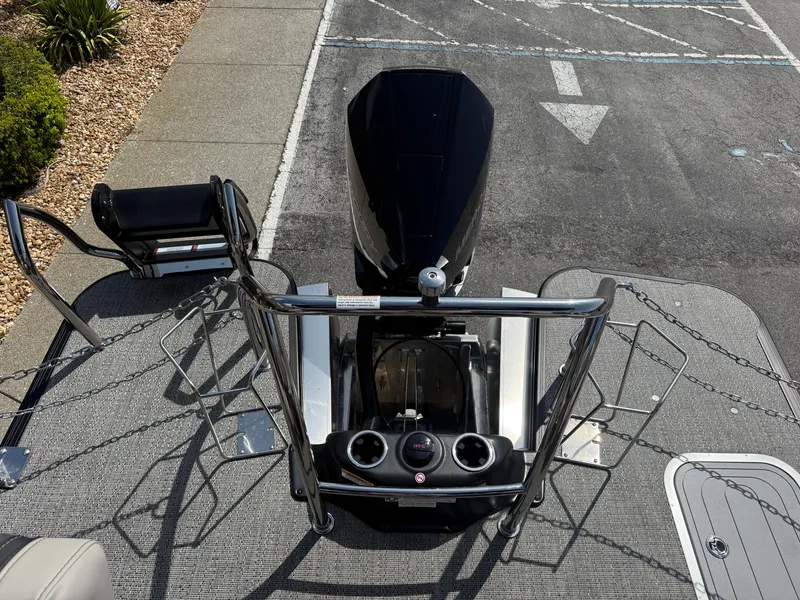 Slide: The Image of Barletta Lusso 23M 2026 - 19