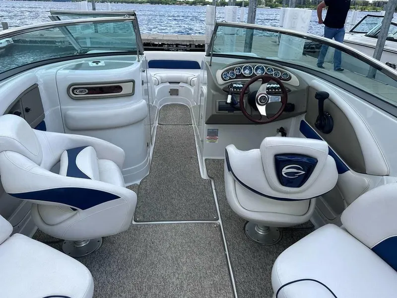 Slide: The Image of Crownline Boats Eclipse E6 2011 - 3