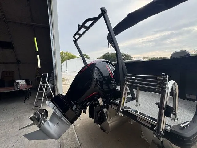 Slide: The Image of Viaggio By Misty Harbor V20C Tri-Toon 2026 - 27